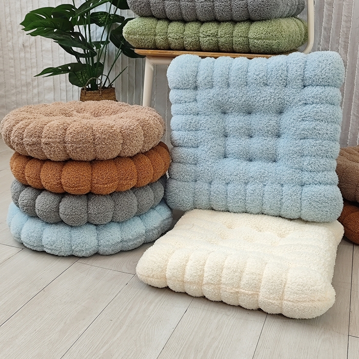 91家纺网 家纺一手货源 找家纺 （总）李帅家居 2025新款美丽绒饼干坐垫椅子垫批发毛绒屁垫