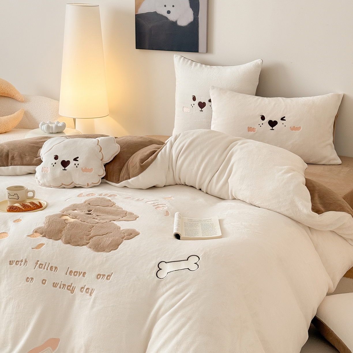 91家纺网 家纺一手货源 找家纺 （总）西西家居 2025新款全消光正宗230g牛奶绒四件套-汪星人