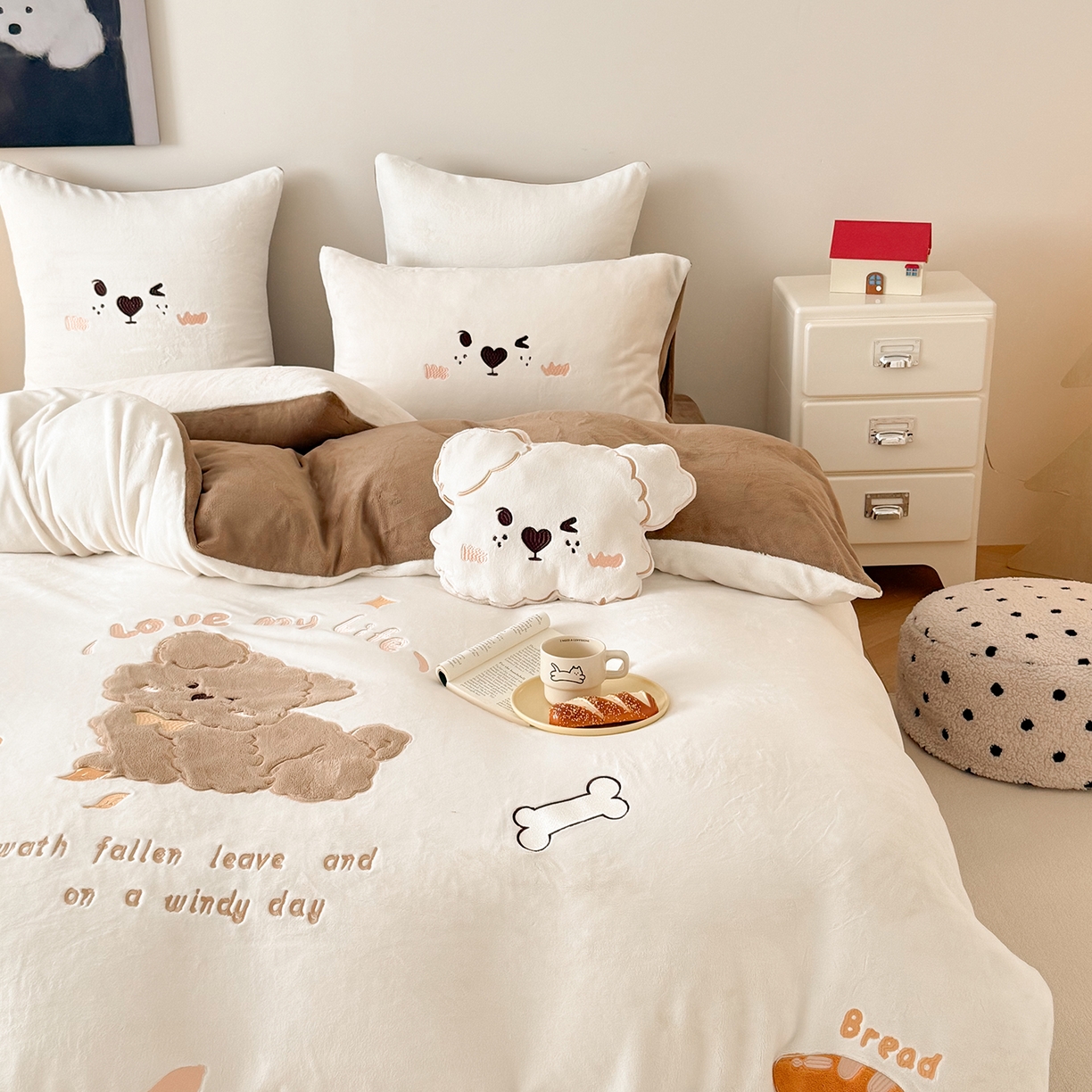 91家纺网 家纺一手货源 找家纺 （总）西西家居 2025新款全消光正宗230g牛奶绒四件套-汪星人