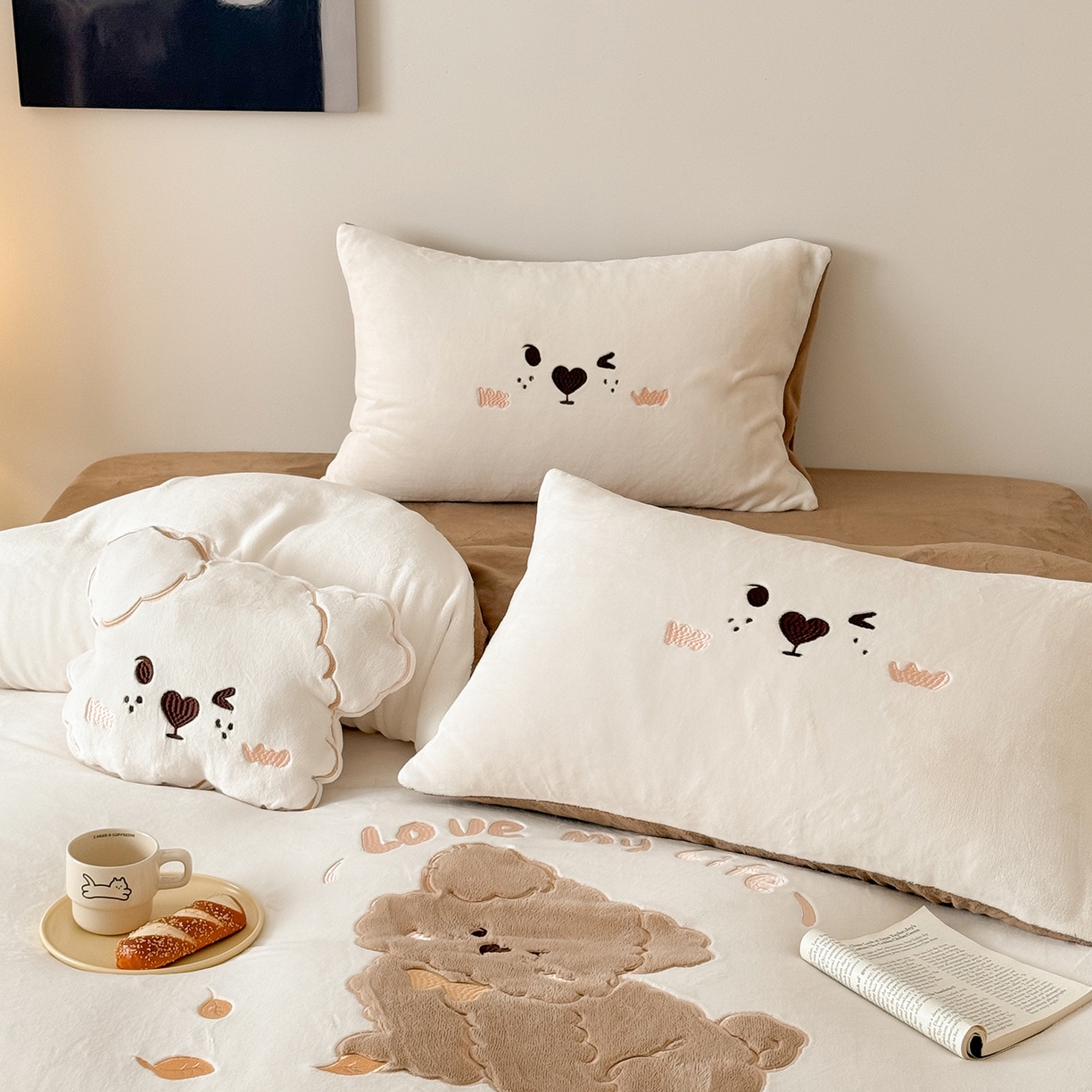 91家纺网 家纺一手货源 找家纺 （总）西西家居 2025新款全消光正宗230g牛奶绒四件套-汪星人