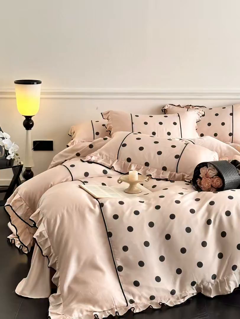 91家纺网 家纺一手货源 找家纺 置顶家纺 2025新款波点双面水洗天丝四件套 波点-奶咖