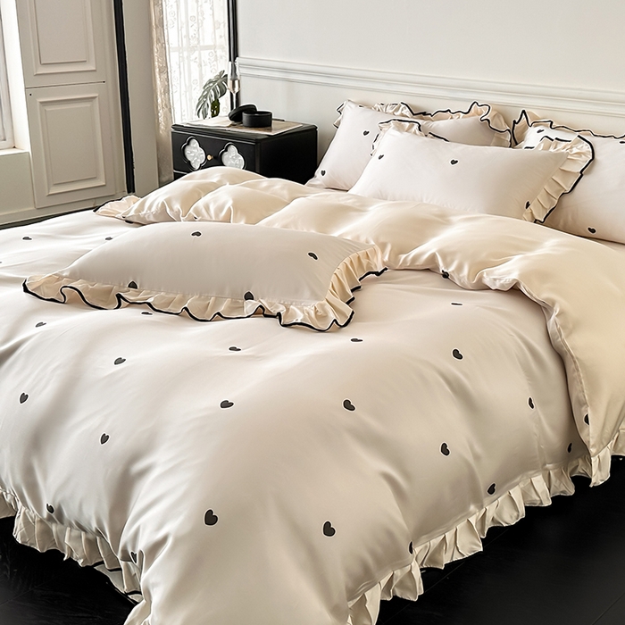 91家纺网 家纺一手货源 找家纺 置顶家纺 2025新款初心蝴蝶结水洗天丝印花四件套 初心-奶昔白