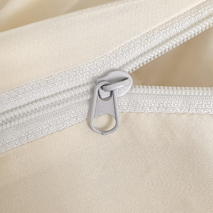 91家纺网 家纺一手货源 找家纺 置顶家纺 2025新款初心蝴蝶结水洗天丝印花四件套 初心-奶昔白