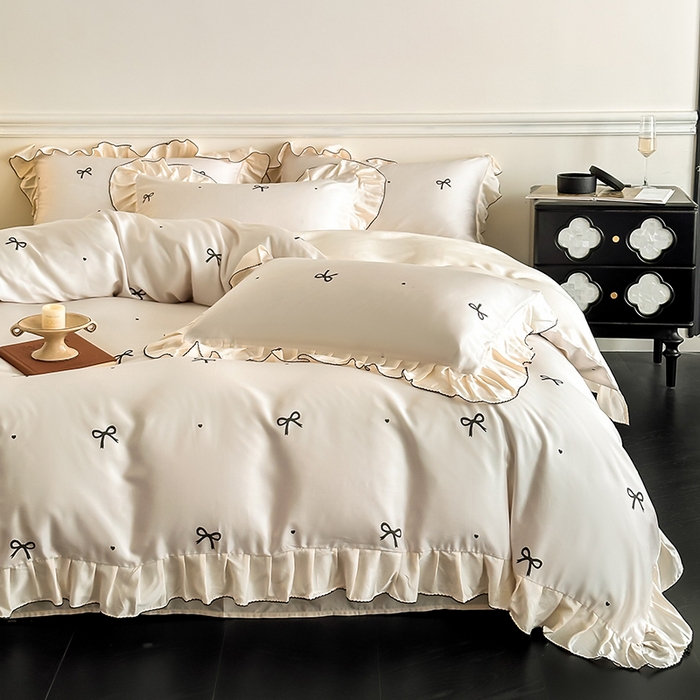 91家纺网 家纺一手货源 找家纺 置顶家纺 2025新款初心蝴蝶结水洗天丝印花四件套 蝴蝶结-奶白