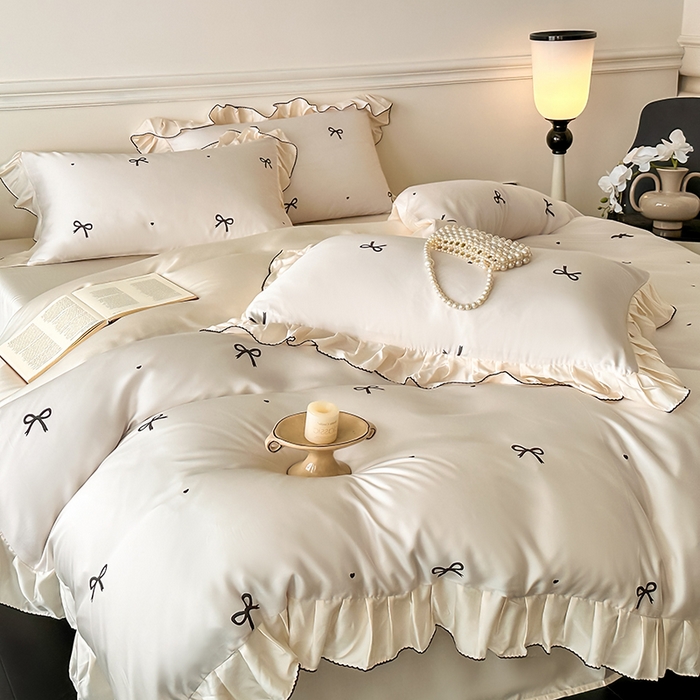 91家纺网 家纺一手货源 找家纺 置顶家纺 2025新款初心蝴蝶结水洗天丝印花四件套 蝴蝶结-奶白