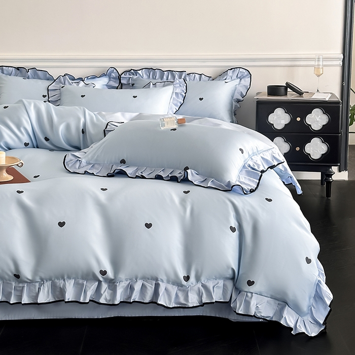 91家纺网 家纺一手货源 找家纺 置顶家纺 2025新款初心蝴蝶结水洗天丝印花四件套 初心-浅蓝