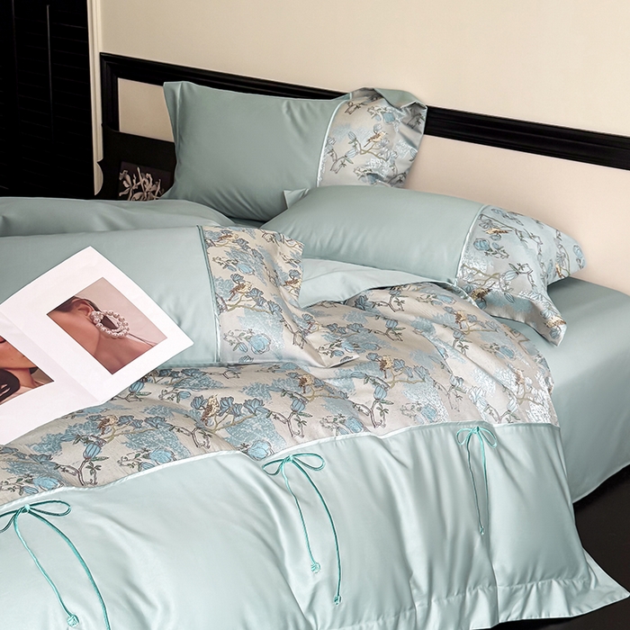 91家纺网 家纺一手货源 找家纺 置顶家纺 2025新款国色天香新中式全棉刺绣拼接四件套 幸禾-月影蓝