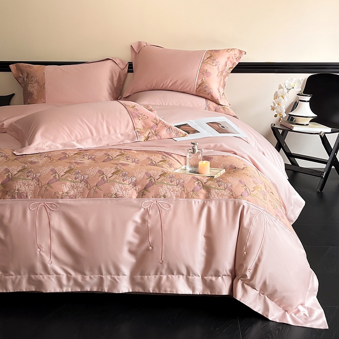 91家纺网 家纺一手货源 找家纺 置顶家纺 2025新款国色天香新中式全棉刺绣拼接四件套 幸禾-浅豆沙