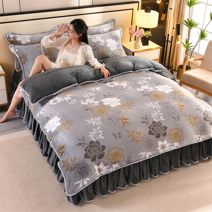 91家纺网 家纺一手货源 找家纺 2025新款高克重8斤金貂绒牛奶绒四件套 花香四溢-灰