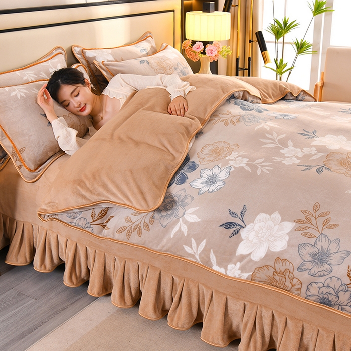 91家纺网 家纺一手货源 找家纺 2025新款高克重8斤金貂绒牛奶绒四件套 花香四溢-咖