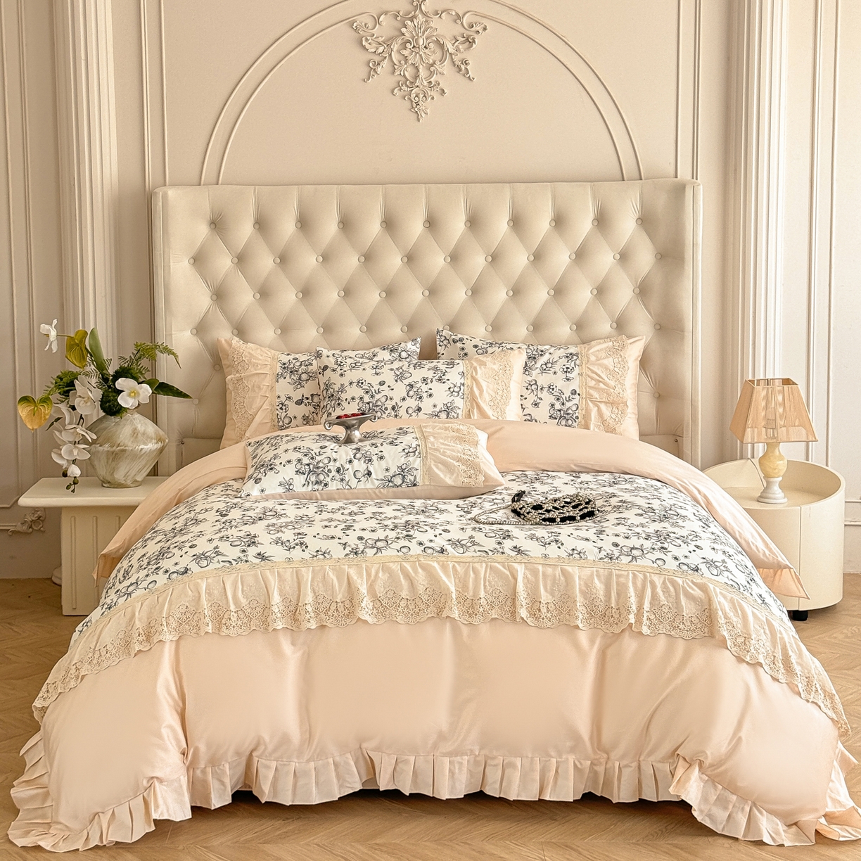 置顶家纺 2025秋冬新品法式亲肤花边拼接四件套 爱蜜莉-奶咖