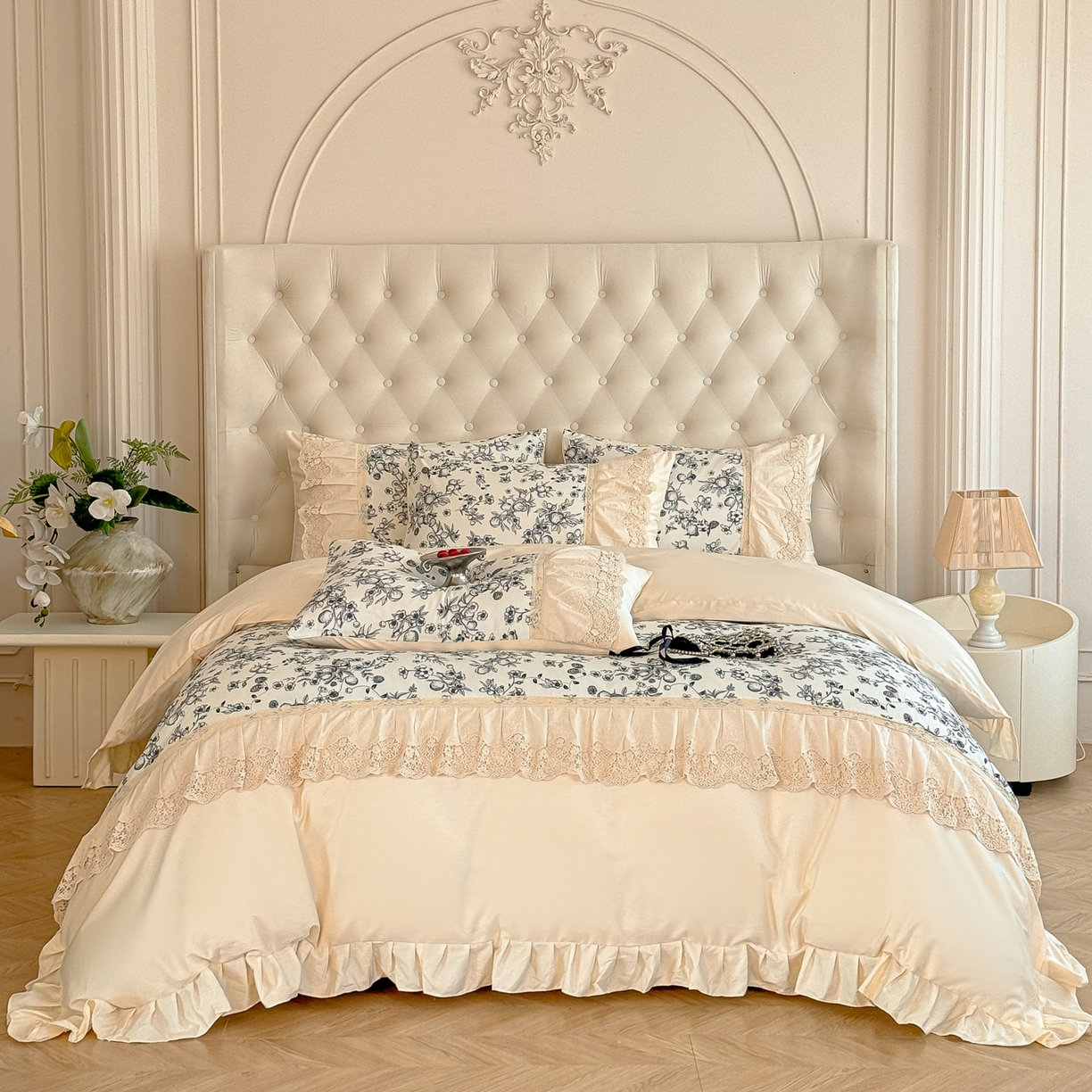 置顶家纺 2025秋冬新品法式亲肤花边拼接四件套 爱蜜莉-奶昔白