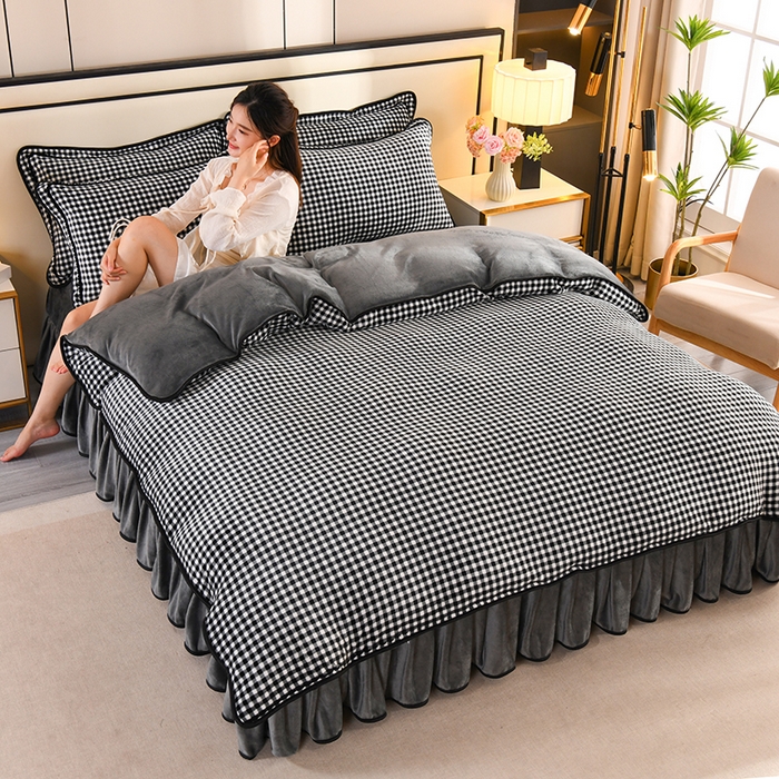 91家纺网 家纺一手货源 找家纺 2025新款高克重8斤金貂绒牛奶绒四件套 小格-黑