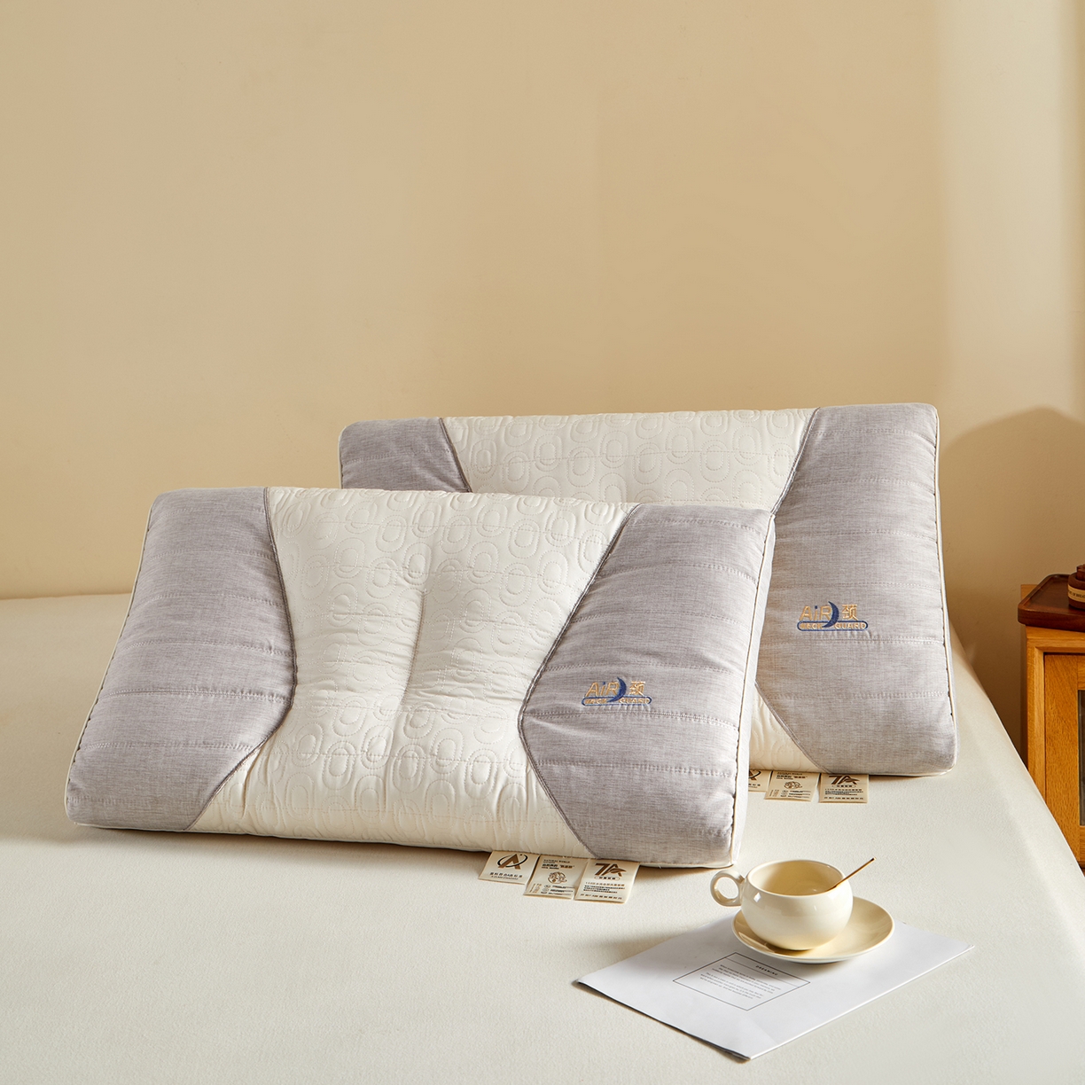 91家纺网 家纺一手货源 找家纺 （总）鼎晟纺 2025新款针织蚕丝护颈云朵枕学生枕头成人枕芯 枕头枕芯-风格二