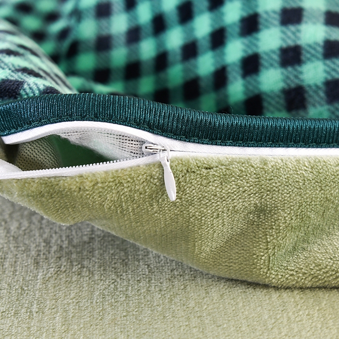 91家纺网 家纺一手货源 找家纺 2025新款高克重8斤金貂绒牛奶绒四件套 小格-绿