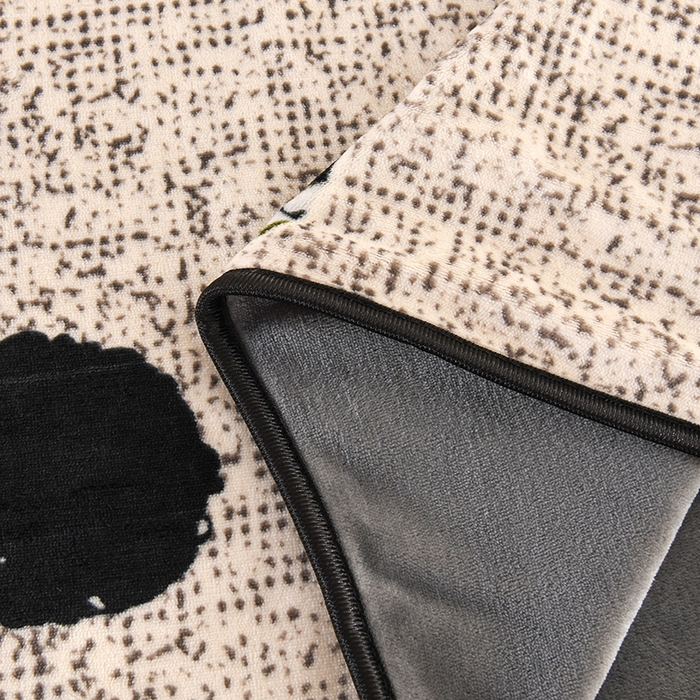 91家纺网 家纺一手货源 找家纺 2025新款高克重8斤金貂绒牛奶绒四件套 字母波点