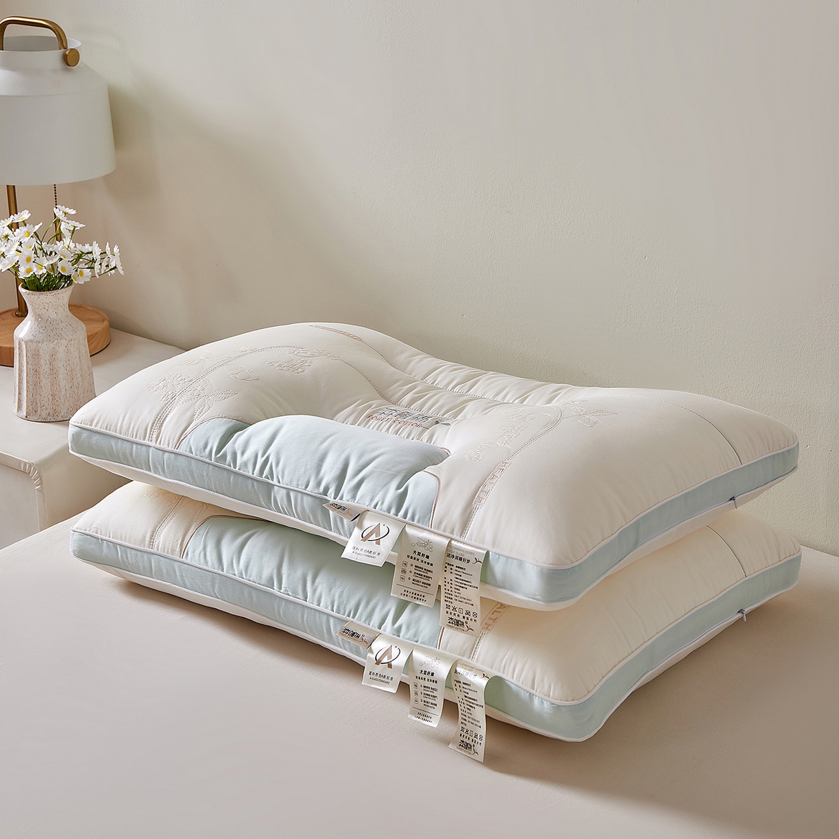 91家纺网 家纺一手货源 找家纺 （总）鼎晟纺 2025新款森睡棉云柔护颈枕学生枕头成人枕芯-风格二