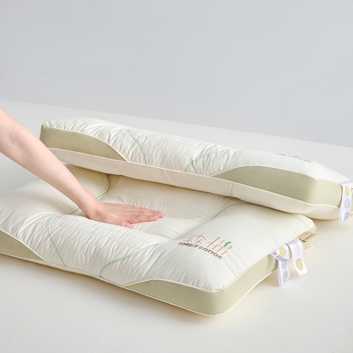 91家纺网 家纺一手货源 找家纺 （总）鼎晟纺 2025新款全棉森棉立体护颈枕枕头枕芯-风格二