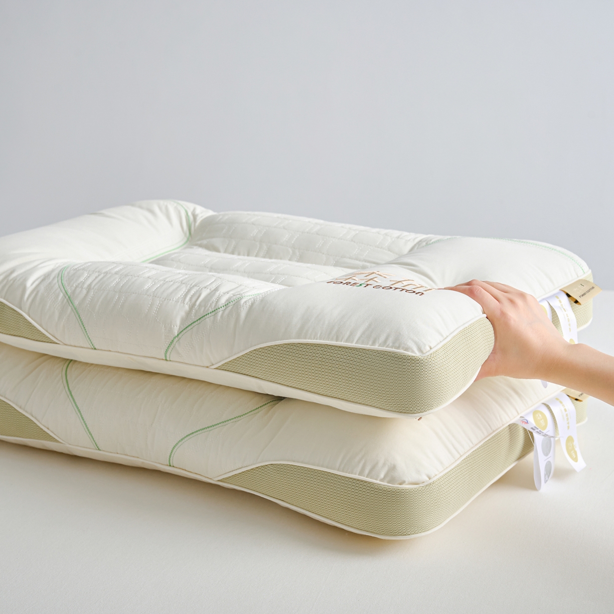 91家纺网 家纺一手货源 找家纺 （总）鼎晟纺 2025新款全棉森棉立体护颈枕枕头枕芯-风格二