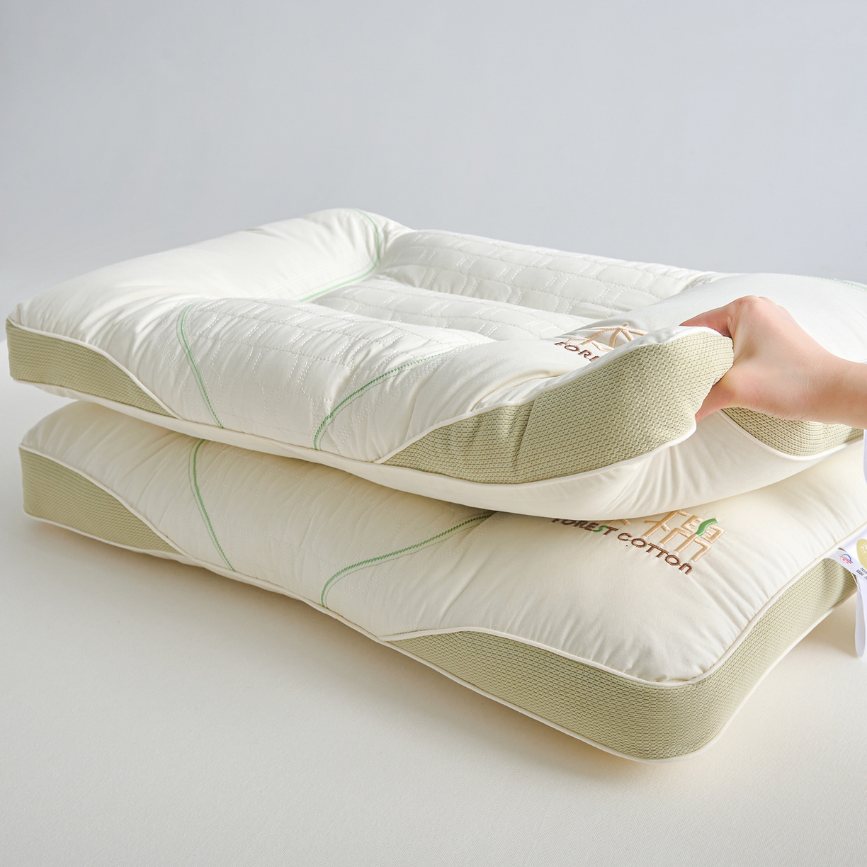 91家纺网 家纺一手货源 找家纺 （总）鼎晟纺 2025新款全棉森棉立体护颈枕枕头枕芯-风格二