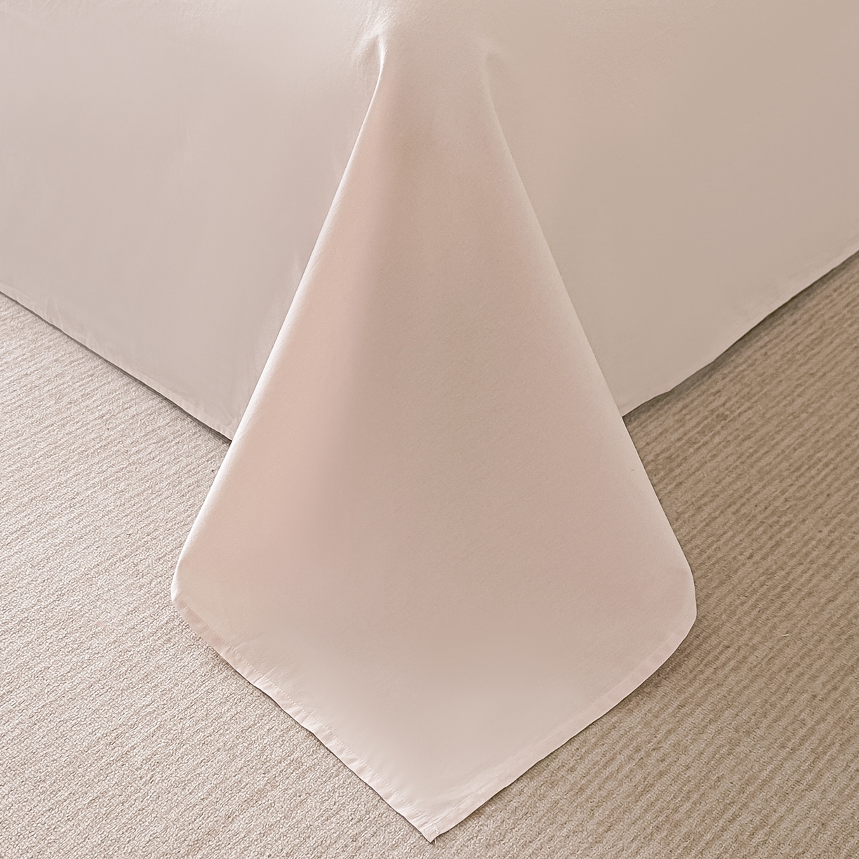 91家纺网 家纺一手货源 找家纺 博之洋婚庆 2025新款全棉纯棉长绒棉贡缎磨毛刺绣四件套不掉毛【高端礼盒】邂逅系列 杏灰色