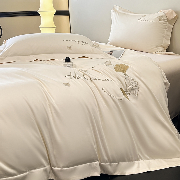 91家纺网 家纺一手货源 找家纺 置顶家纺 2025新款亲肤刺绣四件套-杏运 杏运-白+浅香槟