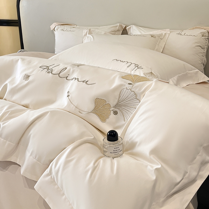 91家纺网 家纺一手货源 找家纺 置顶家纺 2025新款亲肤刺绣四件套-杏运 杏运-白+浅香槟