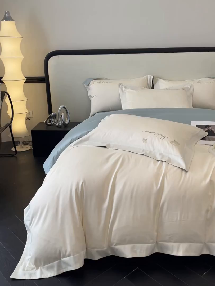 91家纺网 家纺一手货源 找家纺 置顶家纺 2025新款亲肤刺绣四件套-杏运 杏运-白+月影蓝