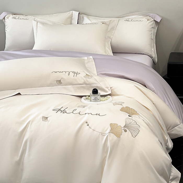 91家纺网 家纺一手货源 找家纺 置顶家纺 2025新款亲肤刺绣四件套-杏运 杏运-白+紫