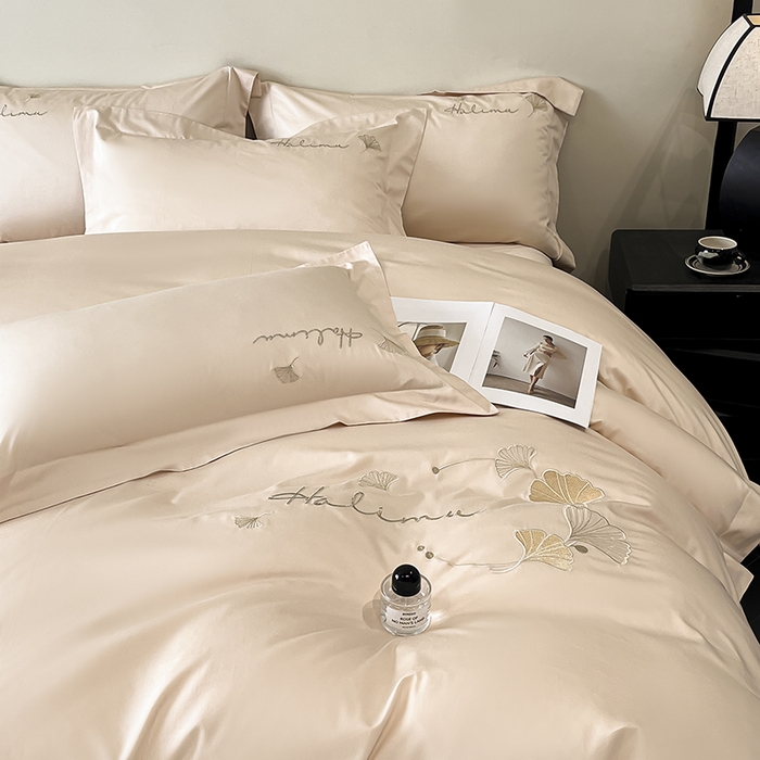 91家纺网 家纺一手货源 找家纺 置顶家纺 2025新款亲肤刺绣四件套-杏运 杏运-浅香槟