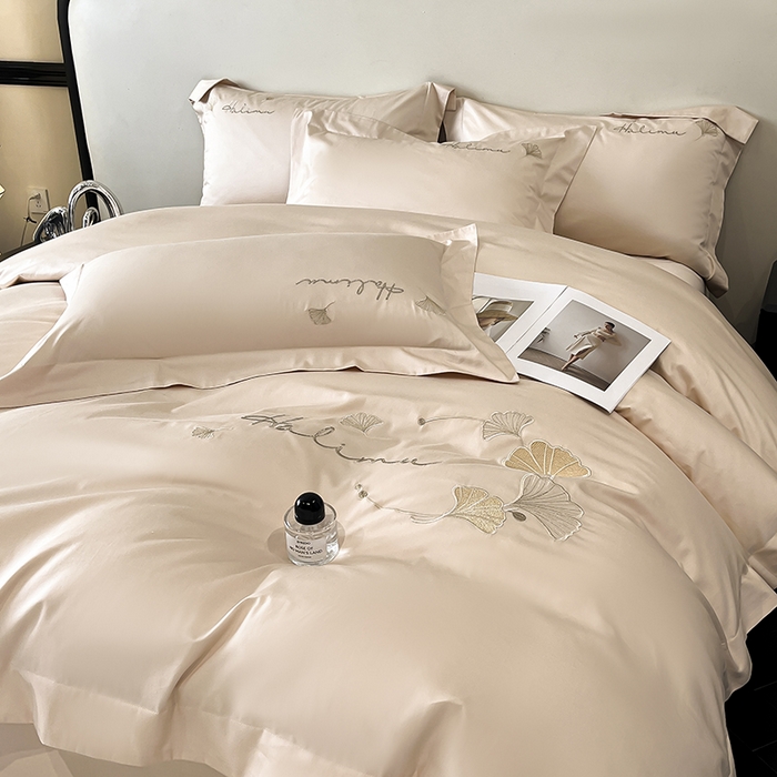 91家纺网 家纺一手货源 找家纺 置顶家纺 2025新款亲肤刺绣四件套-杏运 杏运-浅香槟