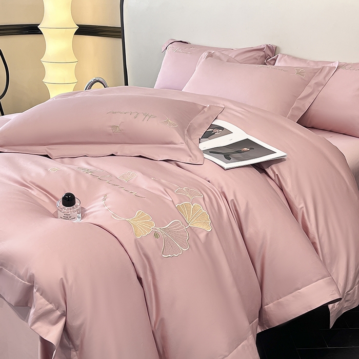 91家纺网 家纺一手货源 找家纺 置顶家纺 2025新款亲肤刺绣四件套-杏运 杏运-豆沙紫