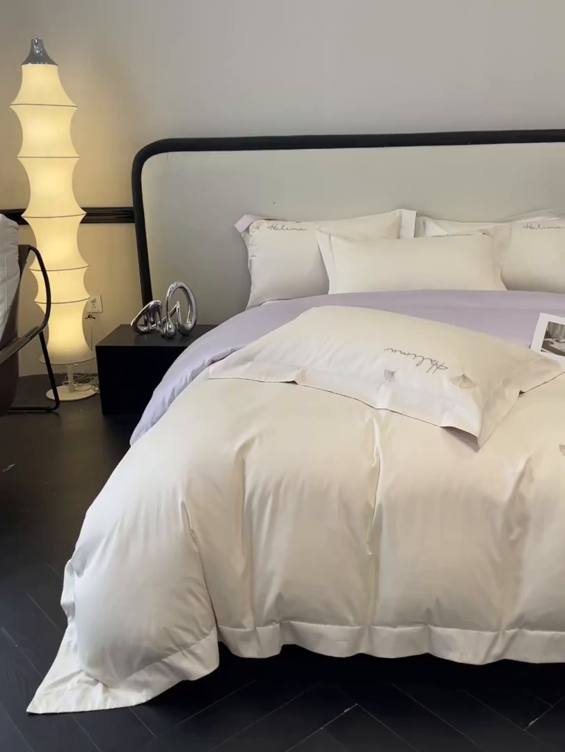 91家纺网 家纺一手货源 找家纺 置顶家纺 2025新款亲肤刺绣四件套-杏运 杏运-白+紫