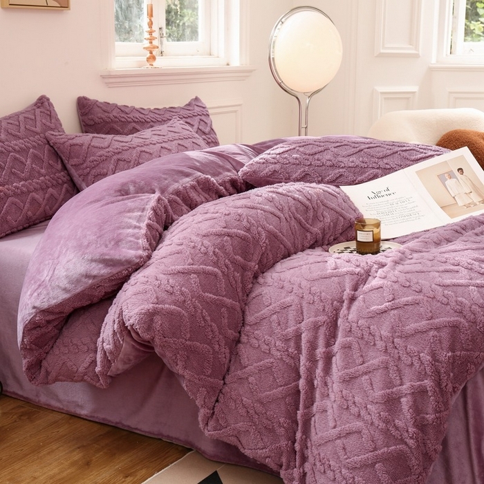 91家纺网 家纺一手货源 找家纺 （总）啊雅家居 2025新款阳离子提花牛奶绒三件套四件套