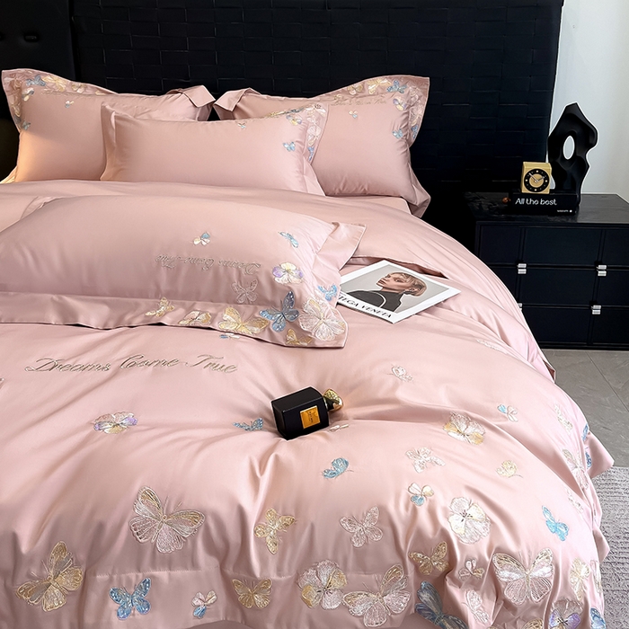 91家纺网 家纺一手货源 找家纺 置顶家纺 2025新款亲肤加厚磨毛刺绣四件套-花不尽 花不尽-浅豆沙