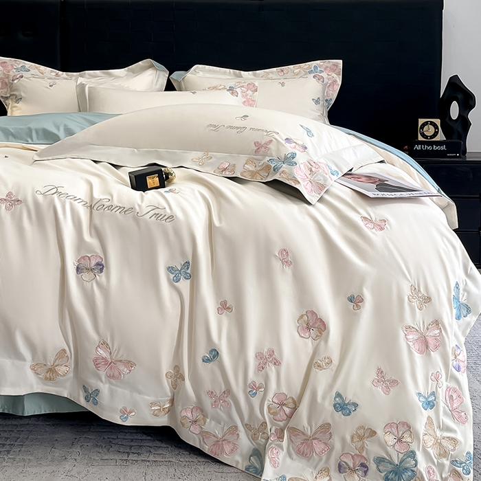 91家纺网 家纺一手货源 找家纺 置顶家纺 2025新款亲肤加厚磨毛刺绣四件套-花不尽 花不尽-白+繁星蓝