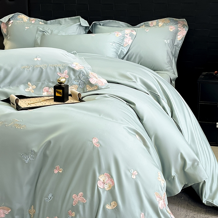 91家纺网 家纺一手货源 找家纺 置顶家纺 2025新款亲肤加厚磨毛刺绣四件套-花不尽 花不尽-繁星蓝