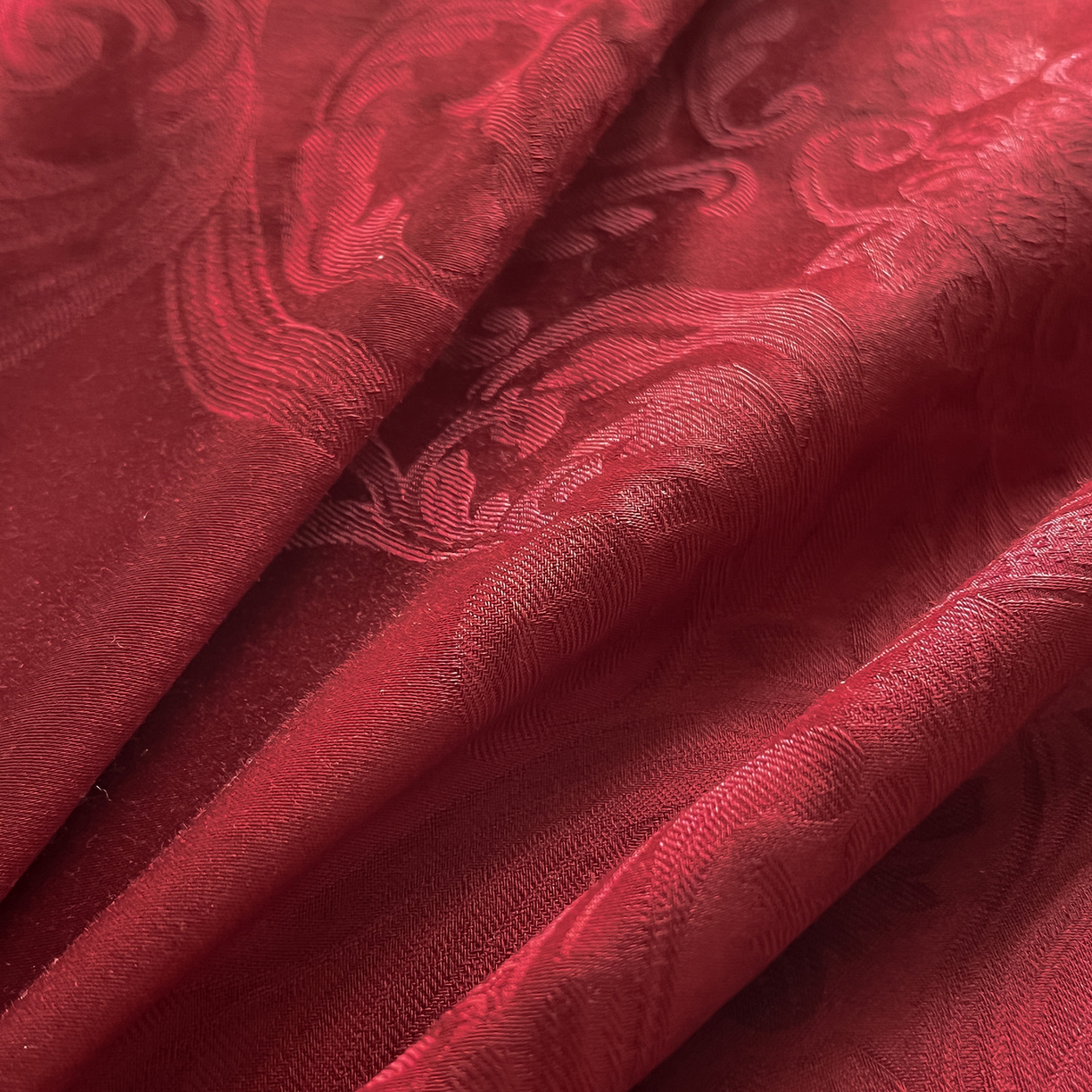 91家纺网 家纺一手货源 找家纺 置顶家纺 2025新款维纳斯系列亲肤提花四件套 维纳斯-酒红