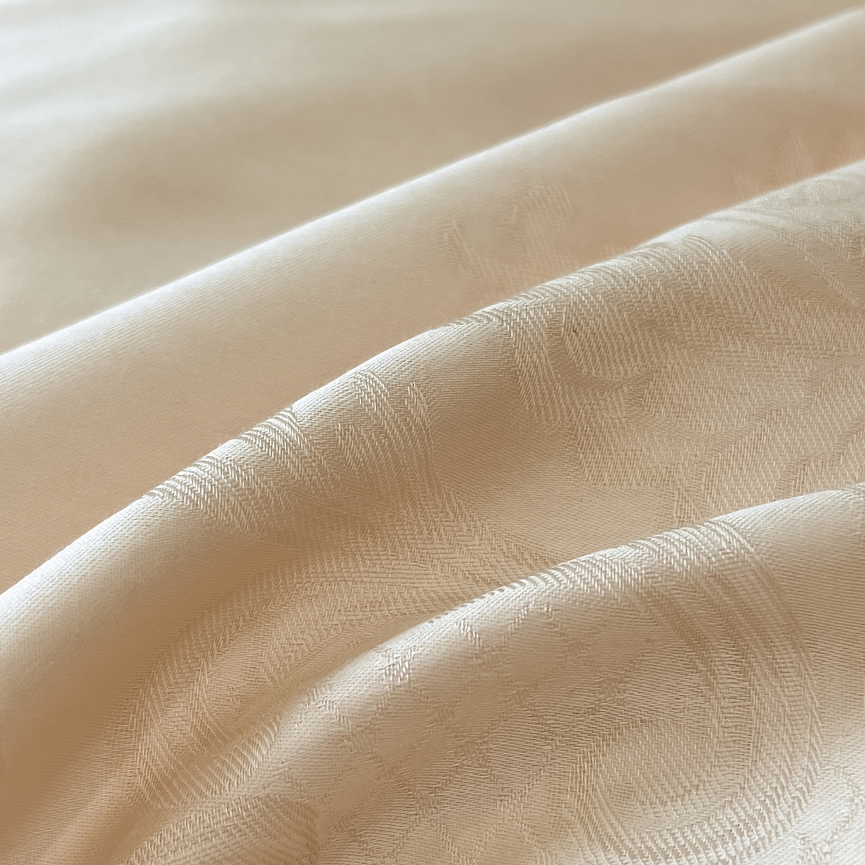 91家纺网 家纺一手货源 找家纺 置顶家纺 2025新款维纳斯系列亲肤提花四件套 维纳斯-浅香槟