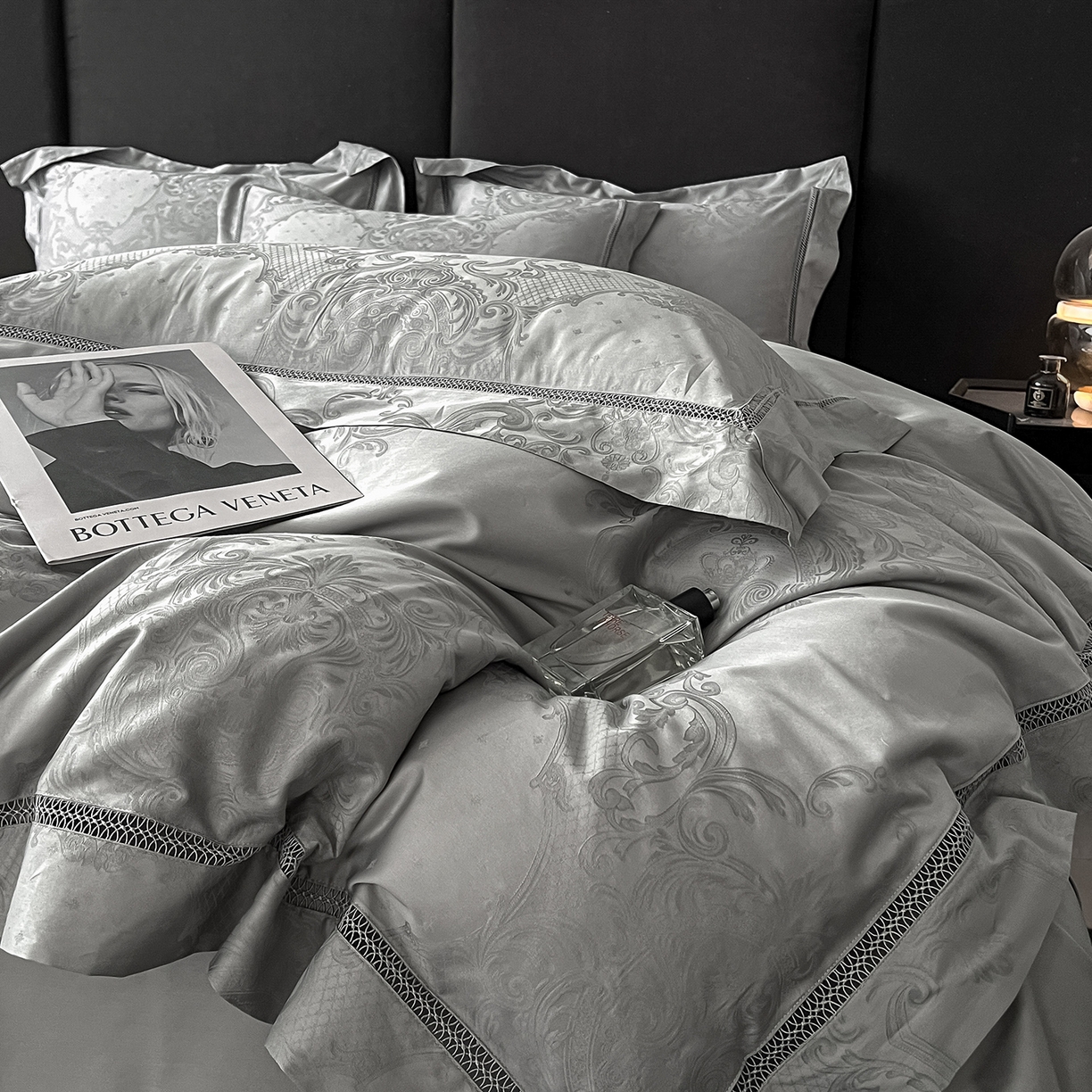 91家纺网 家纺一手货源 找家纺 置顶家纺 2025新款维纳斯系列亲肤提花四件套 维纳斯-高级灰