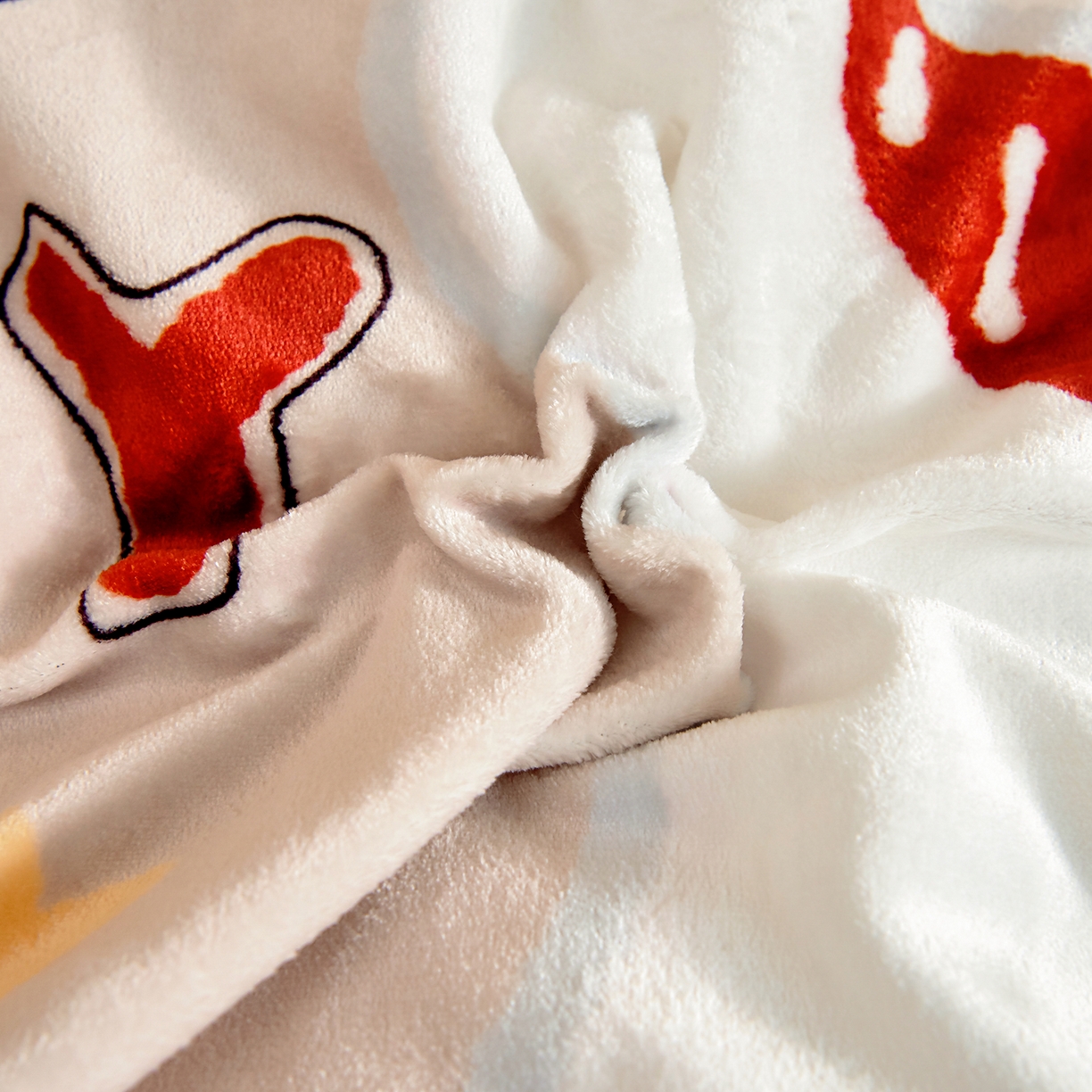 91家纺网 家纺一手货源 找家纺 梵赫 2025新款加厚大版原创数码印花幼儿园儿童枕套 音乐小狗