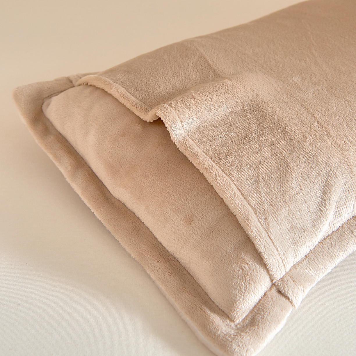 91家纺网 家纺一手货源 找家纺 梵赫 2025新款加厚大版原创数码印花幼儿园儿童枕套 音乐小狗