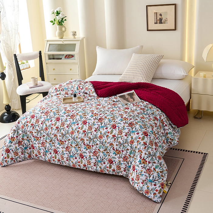 91家纺网 家纺一手货源 找家纺 小鱼儿家纺 2025新款全棉豆豆被冬被被子 花轿百媚-红