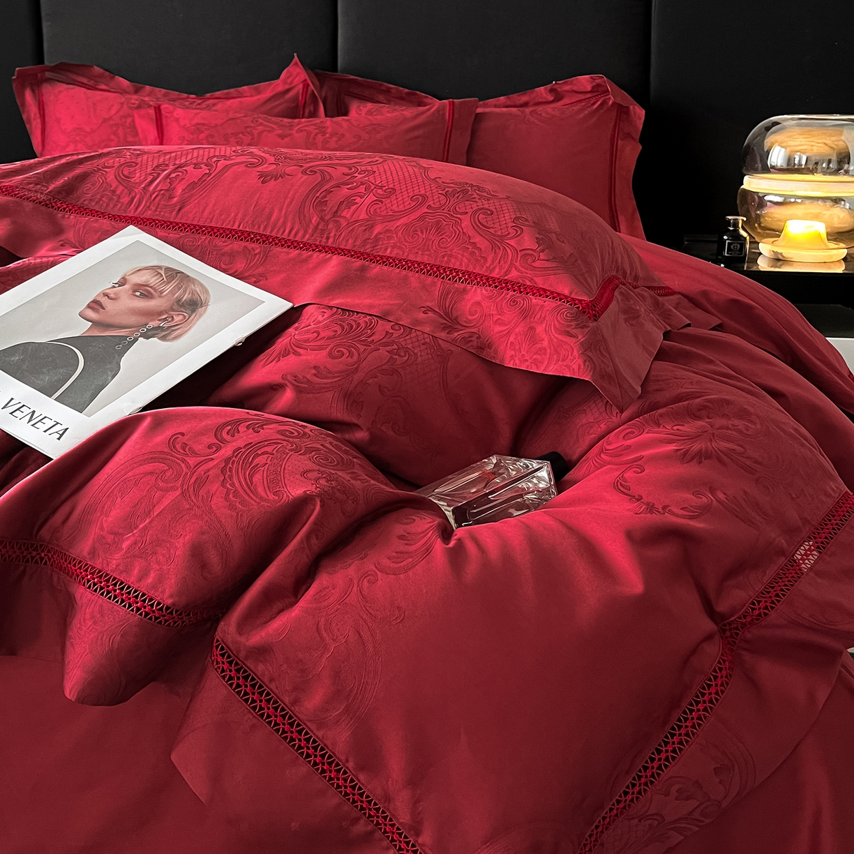 91家纺网 家纺一手货源 找家纺 置顶家纺 2025新款维纳斯系列亲肤提花四件套 维纳斯-酒红