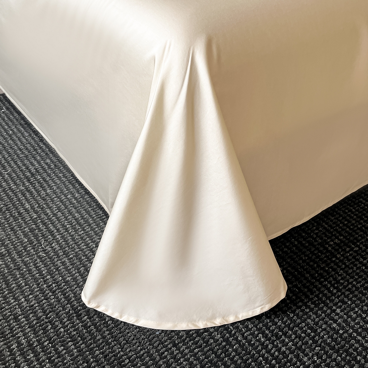 91家纺网 家纺一手货源 找家纺 置顶家纺 2025新款维纳斯系列亲肤提花四件套 维纳斯-象牙白