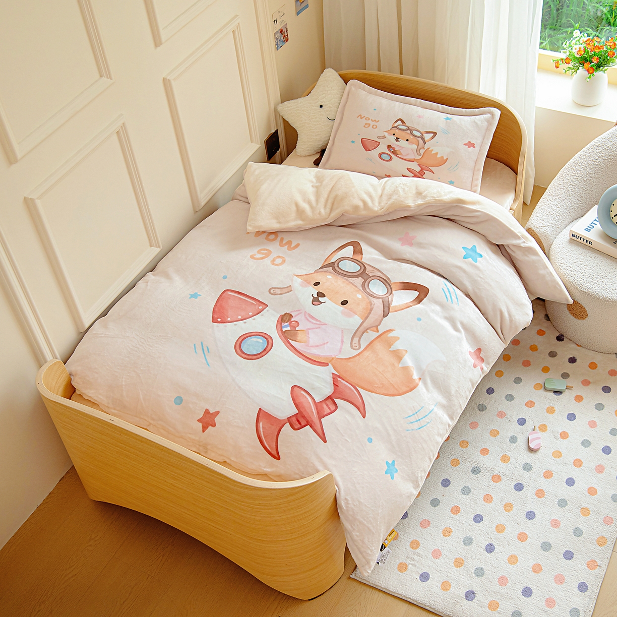 91家纺网 家纺一手货源 找家纺 梵赫 2025新款加厚大版原创数码印花幼儿园儿童枕套 小狐狸去探险