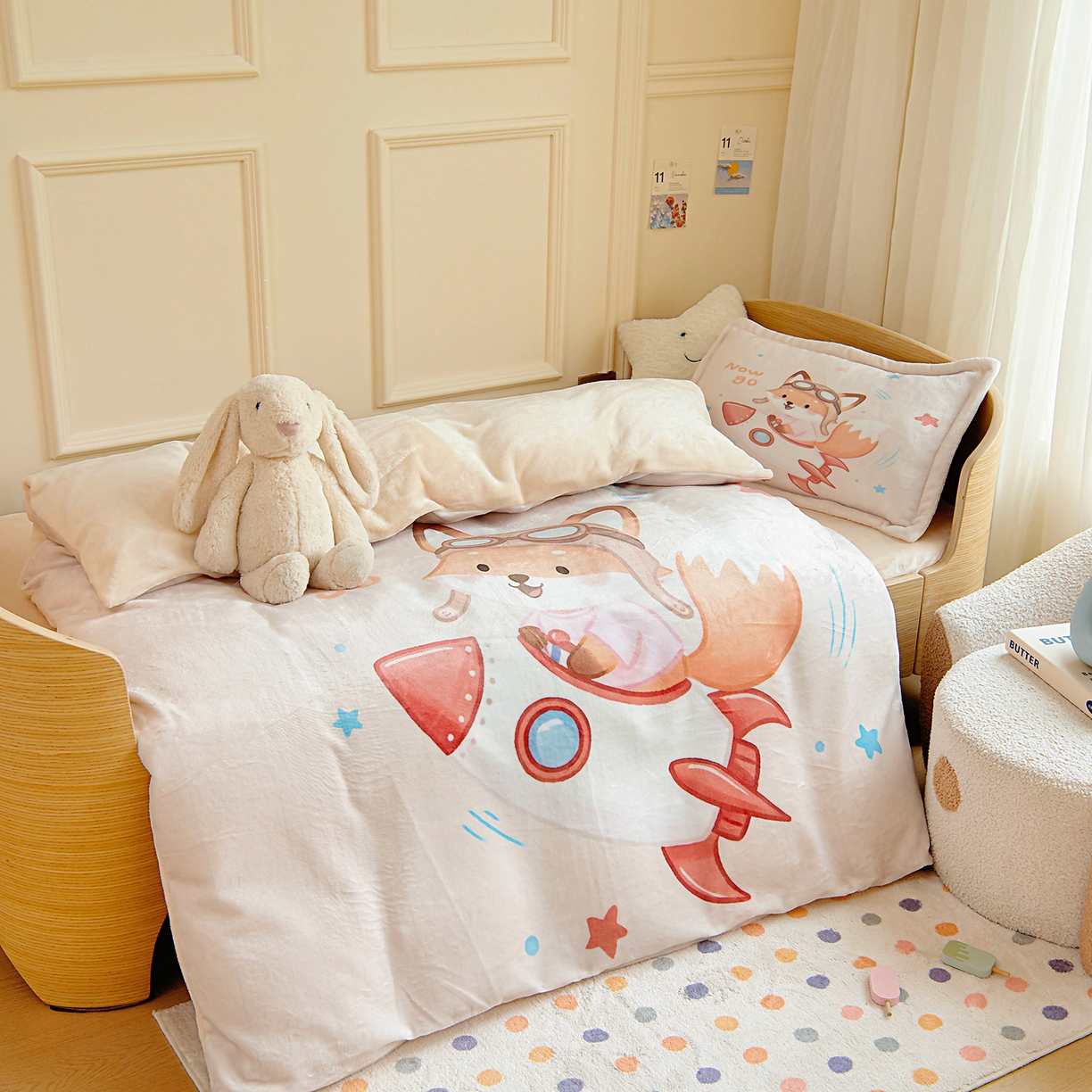 91家纺网 家纺一手货源 找家纺 梵赫 2025新款加厚大版原创数码印花幼儿园儿童枕套 小狐狸去探险