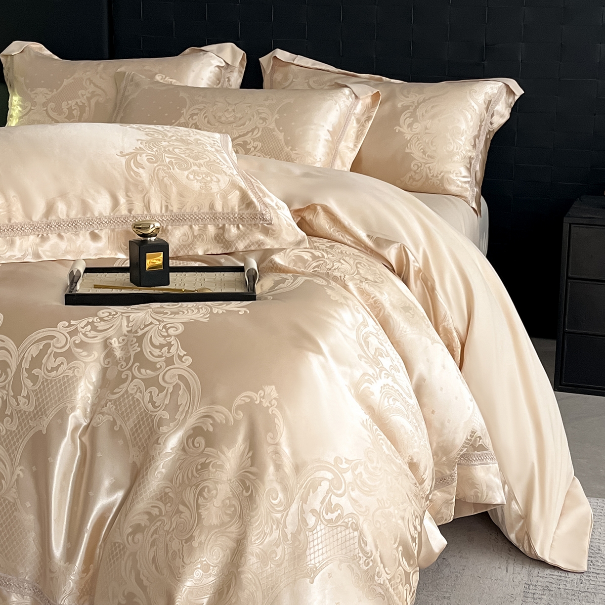 91家纺网 家纺一手货源 找家纺 置顶家纺 2025新款维纳斯系列亲肤提花四件套-实拍 维纳斯-浅香槟