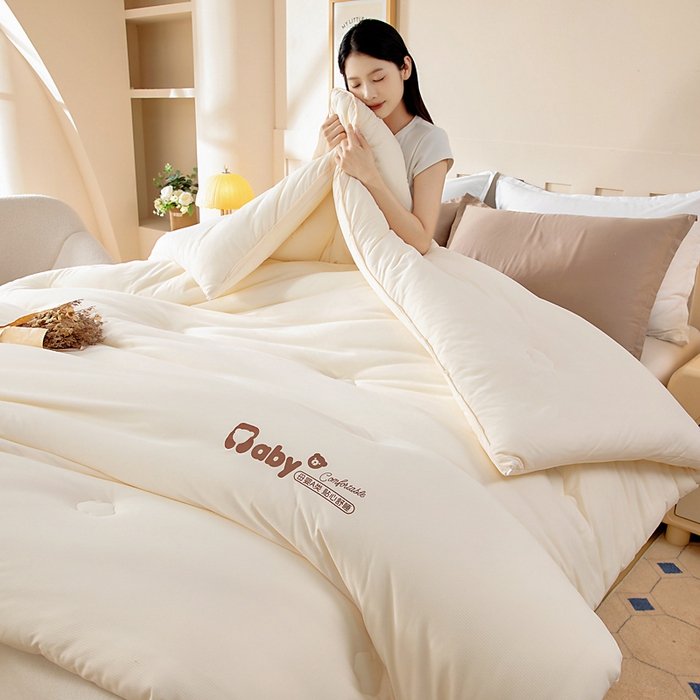 91家纺网 家纺一手货源 找家纺 （总）栩裕纺织 2025新款A类婴儿绒肌肤被baby熊系列四季款被芯