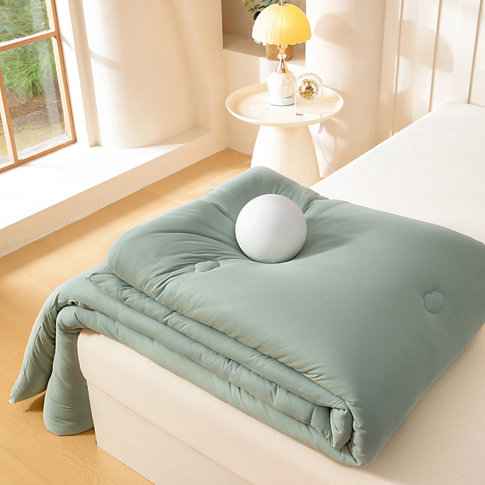 91家纺网 家纺一手货源 找家纺 栩裕纺织 2025新款A类婴儿绒肌肤被baby熊系列四季款被芯 baby熊-绿